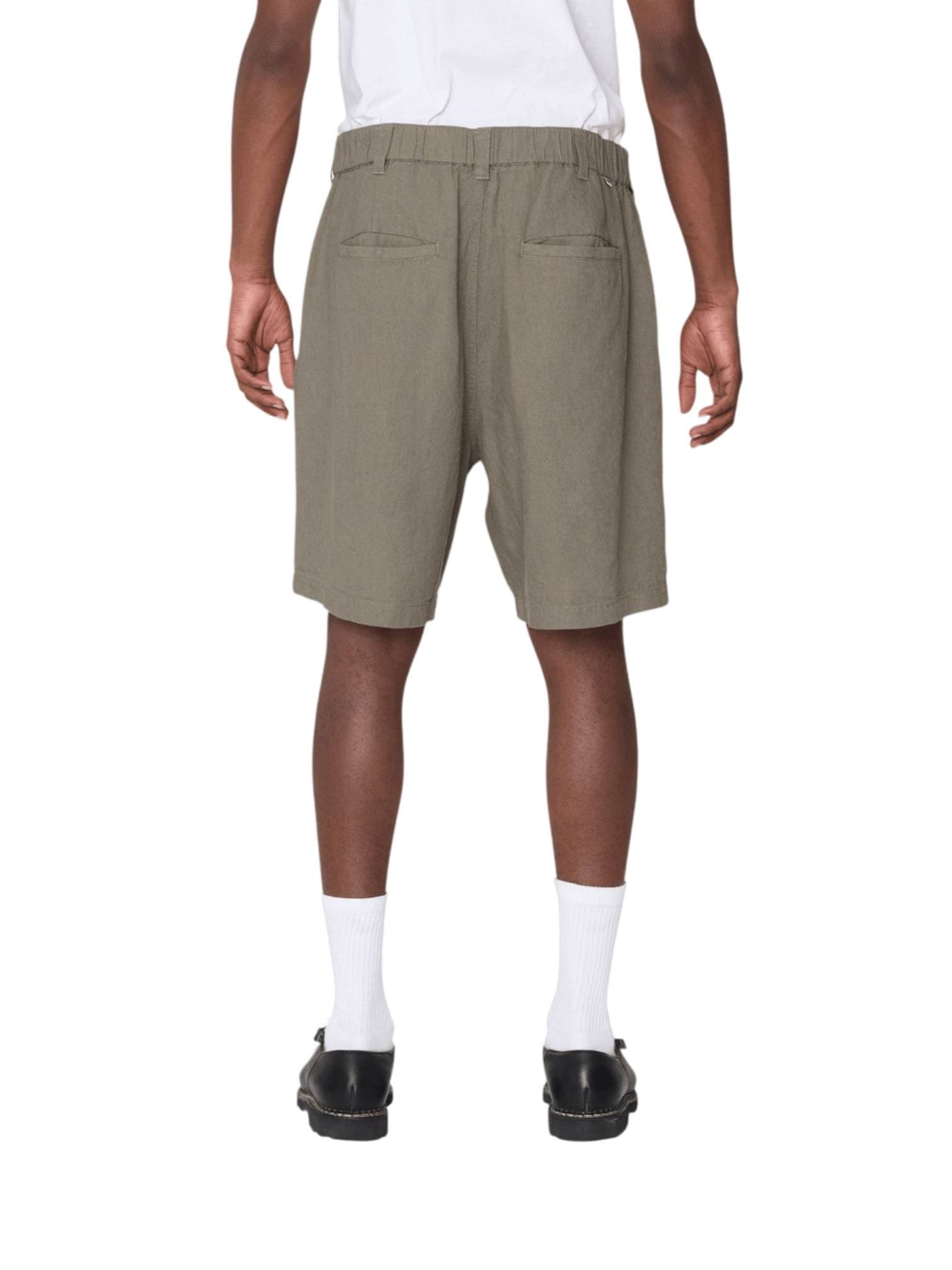 OBEY Obey Foster pleated linen shorts pantaloncini corti sartoriali in lino gamba larga - smokey olive - 5