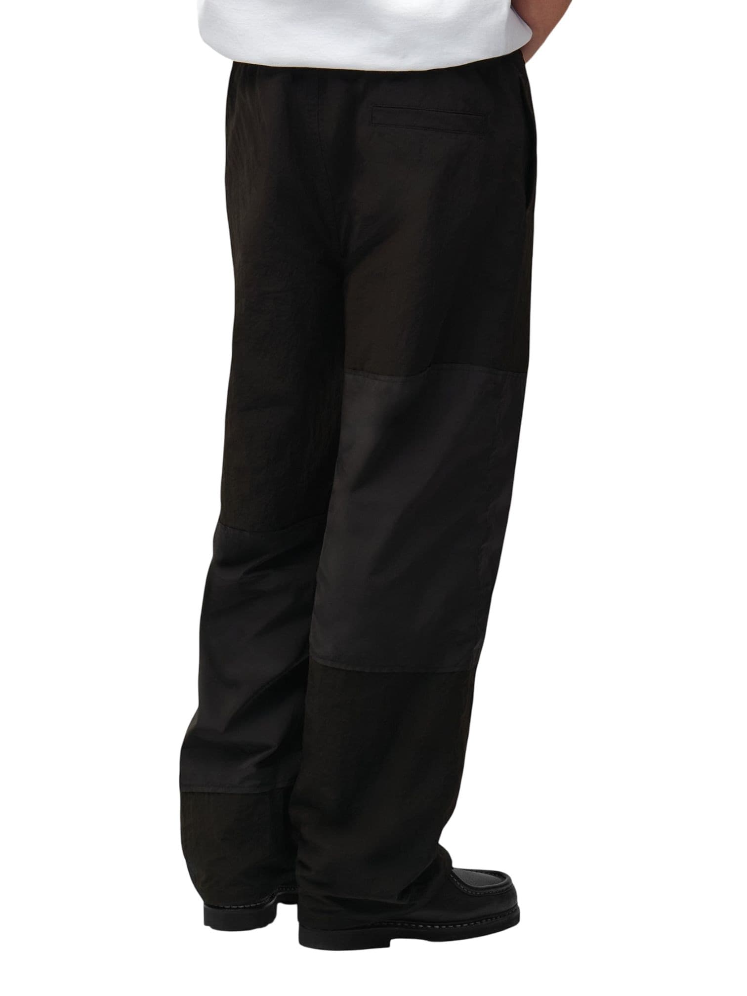 ARTE ANTWERP Arte Antwerp Squared Track Pants pantaloni tecnici in nylon - black - 3