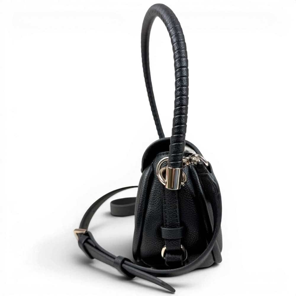 GUESS Guess Borsa a Spalla Danya Flap Donna Nero in Materiale Sintetico con Patta e Logo Frontale - 6