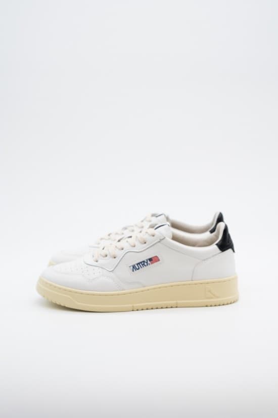 AUTRY Autry Medalist Low Uomo – Sneakers in Pelle Bianca e Nera - 3
