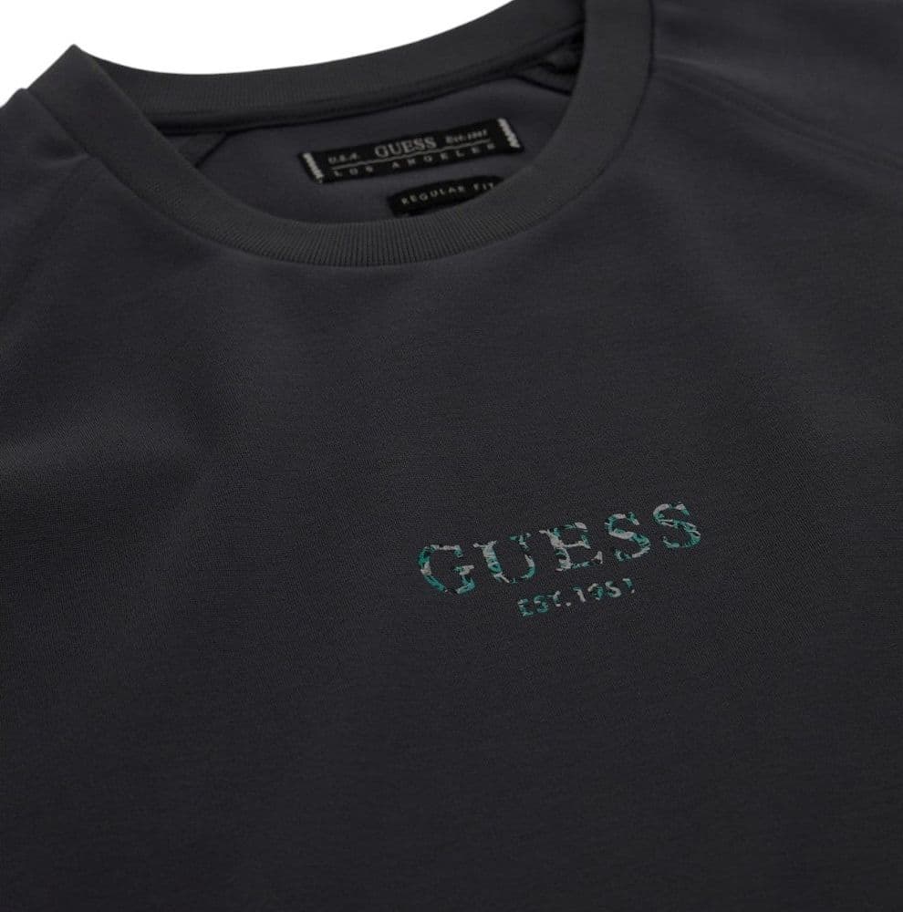 Guess felpa nera logo iridescent  M4YQ14 KCBR2 - 2