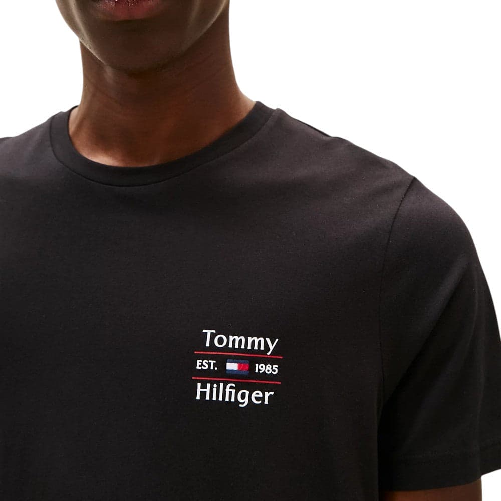 Tommy Hilfiger t-shirt nera con stampa MW0MW38622BDS - 3