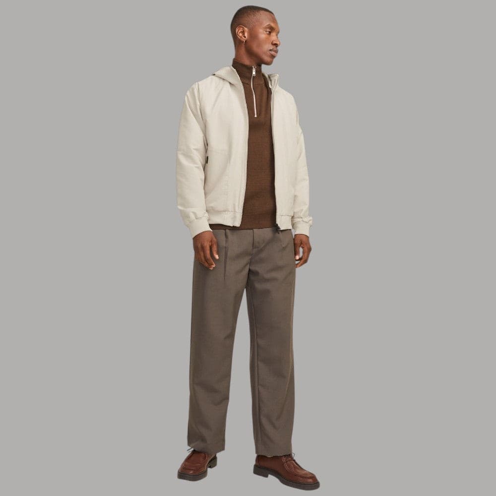 Bomber Uomo Jack Jones: Stile Sostenibile e Funzionalità - 11
