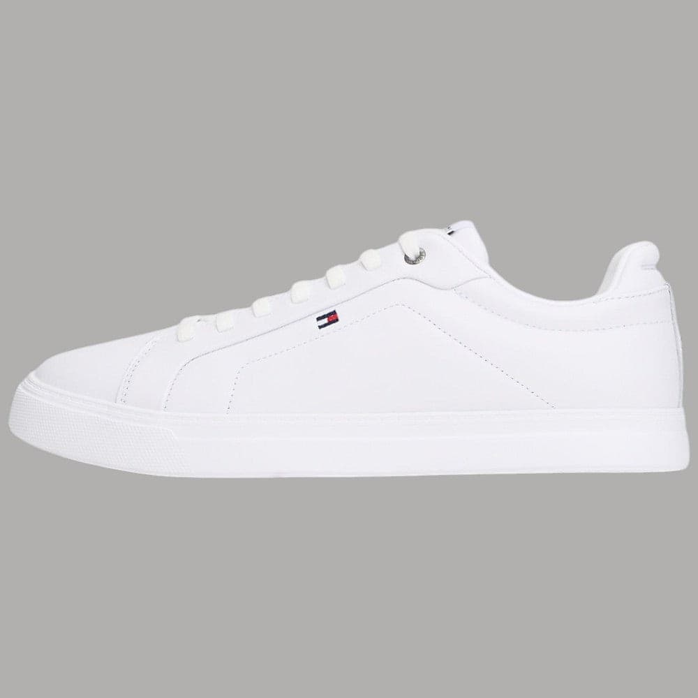 Eleganza e Comfort: Scarpe Tommy Hilfiger Bianche in Pelle - 2