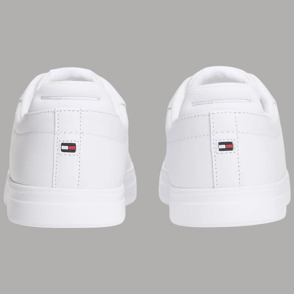 Eleganza e Comfort: Scarpe Tommy Hilfiger Bianche in Pelle - 5