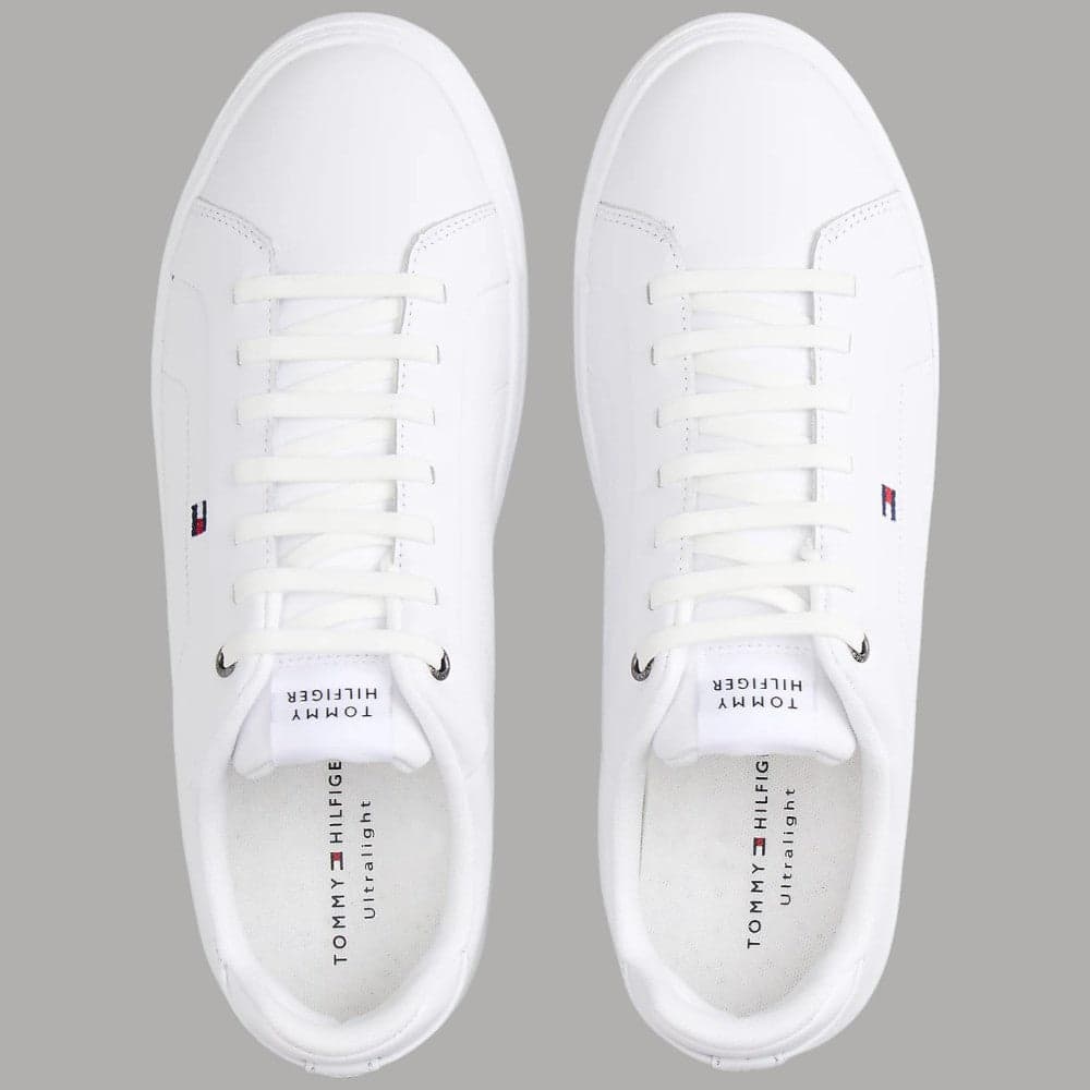 Eleganza e Comfort: Scarpe Tommy Hilfiger Bianche in Pelle - 6