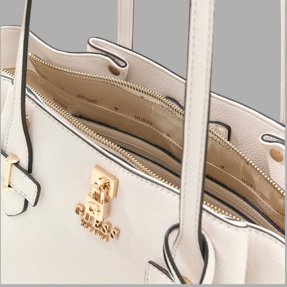 Guess Borsa a Spalla Yesba in Saffiano con Metalleria Dorata Bianco - 4