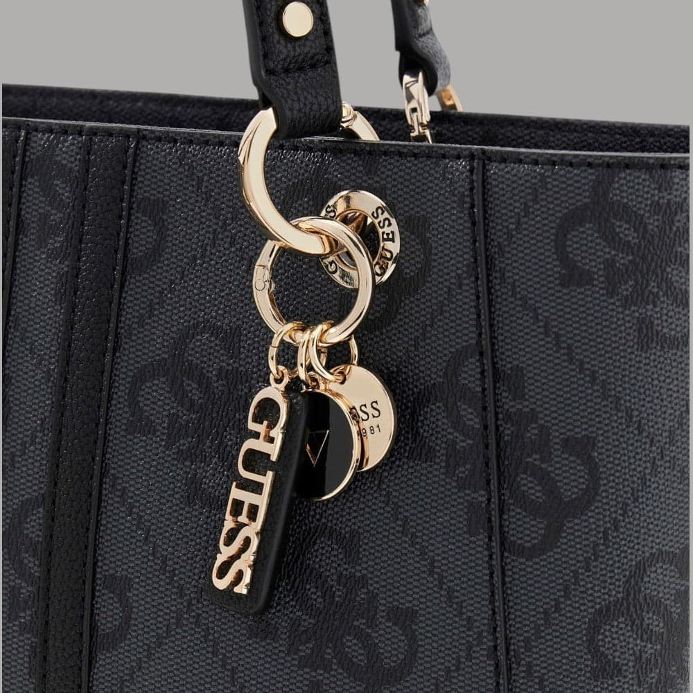 Guess Borsa Shopper Noelle Similpelle Nero con Logo Dorato e Charm Removibile - 5