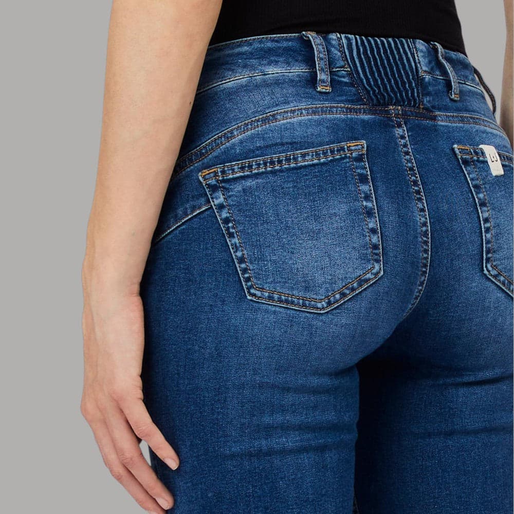 Liu Jo Jeans Flare Stonewash con Inserto Elastico e Comfort - 4