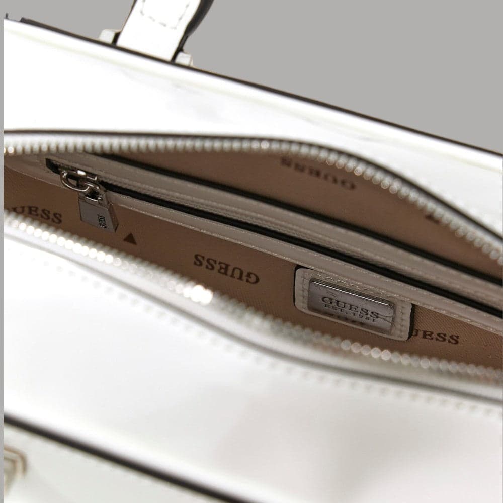 Guess Mini Borsa Lucida Arnela con Tracolla e Dettagli Argento - 3
