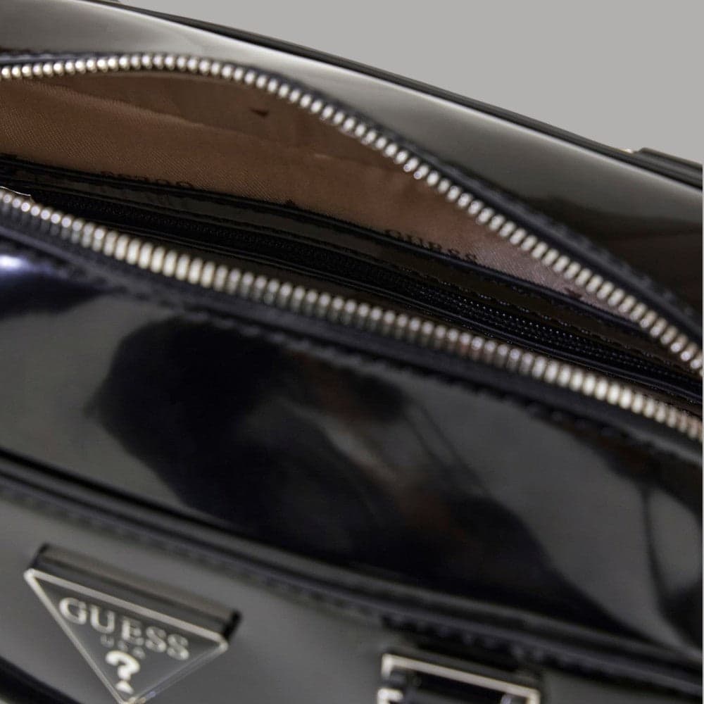 Guess Mini Borsa Lucida Arnela con Tracolla e Dettagli Argento - 7