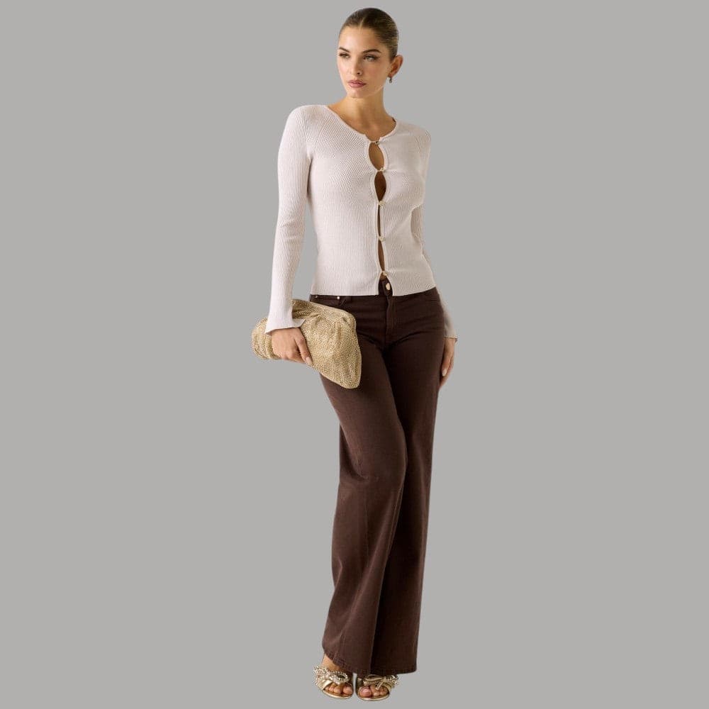 Eleganza Ribattuta: Cardigan Guess con Bottoni Gioiello - 4