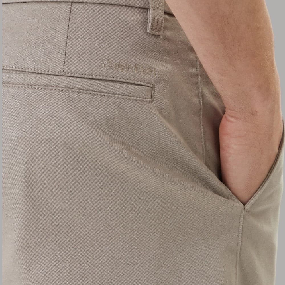 Calvin Klein Pantaloncini Chino Eleganti Twill Cotone Elasticizzato - 4