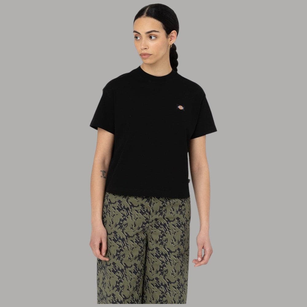 T-shirt Dickies Donna Boxy Cotone: Stile e Comfort Casual