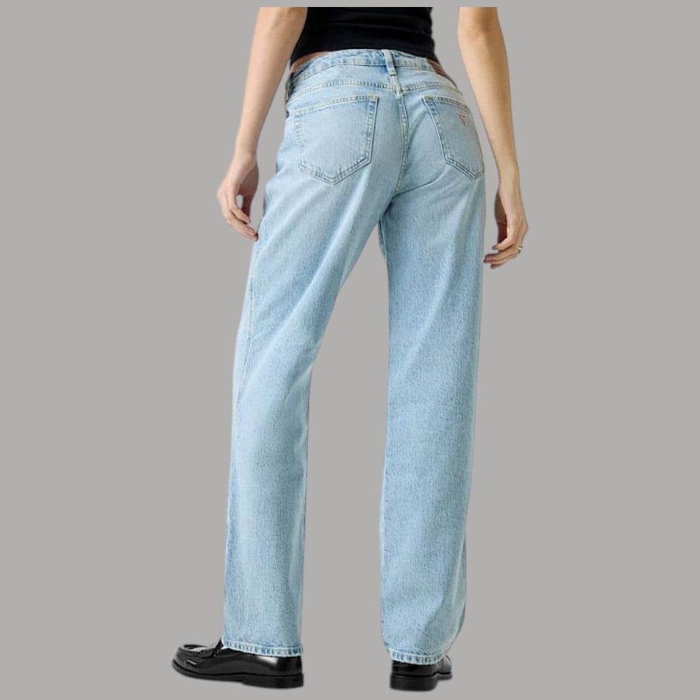 Jeans Boyfriend Guess GJ Rilassati in Denim Chiaro Strappato - 3