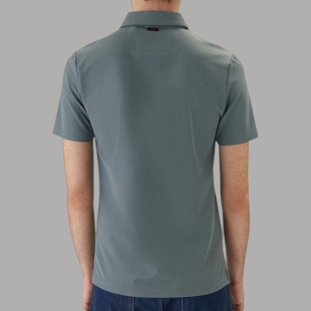 Polo Guess Slim Tech Stretch con Logo, Comfort e Stile - 5