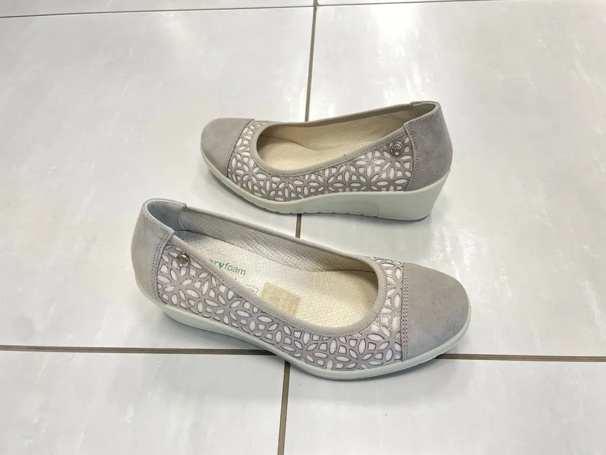 ENVAL SOFT Ballerina con zeppa in pelle beige