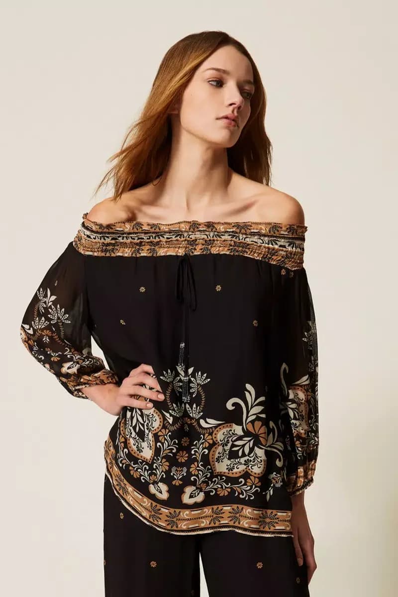Blusa fantasia scollo barca con nappine | TWINSET - 7