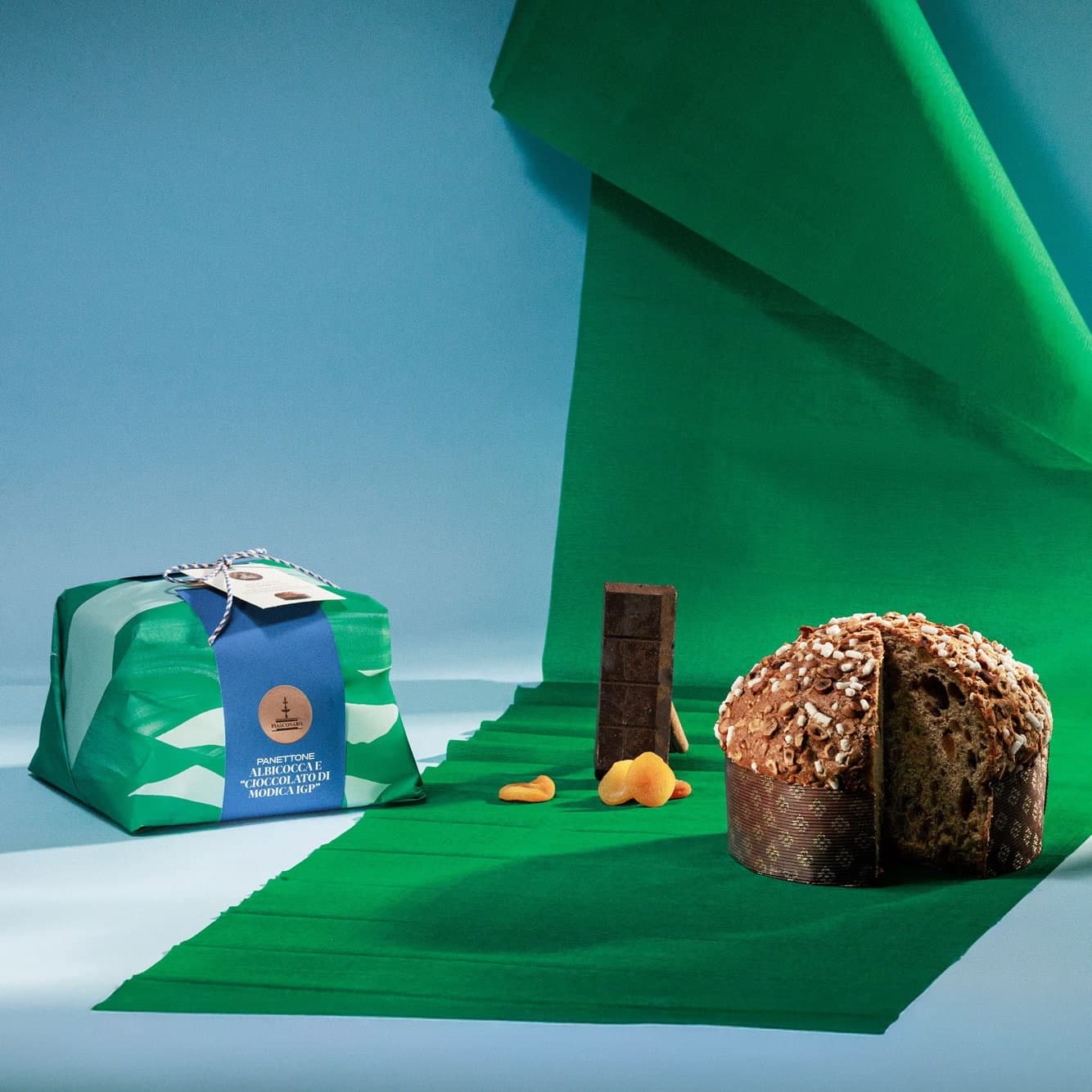 Panettone Albicocca e Cioccolato | Lievitazione Naturale | Fiasconaro, Sicilia | 1kg - 2