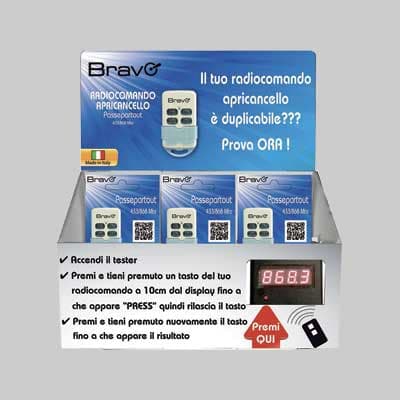 Espositore Radiocomandi Passepartout con Tester Bravo 22 Pezzi - 2