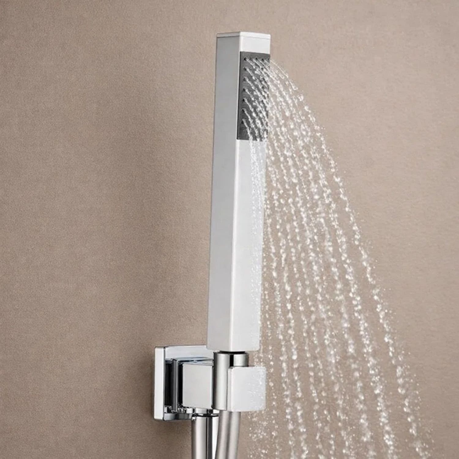 Kit Doccia Quadrato In Ottone Cromato Elegante E Funzionale