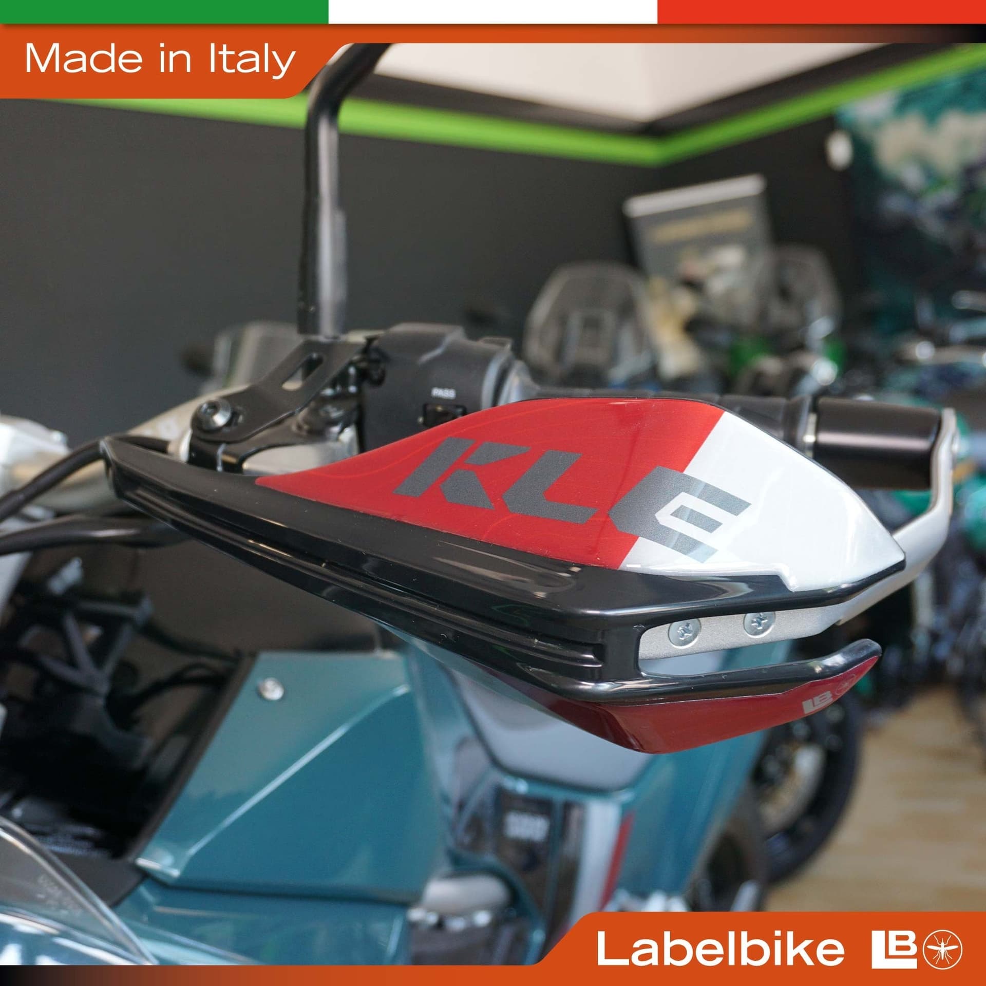 Adesivi 3D Protezioni Paramani moto compatibili con Kawasaki KLE500 2026 - 3