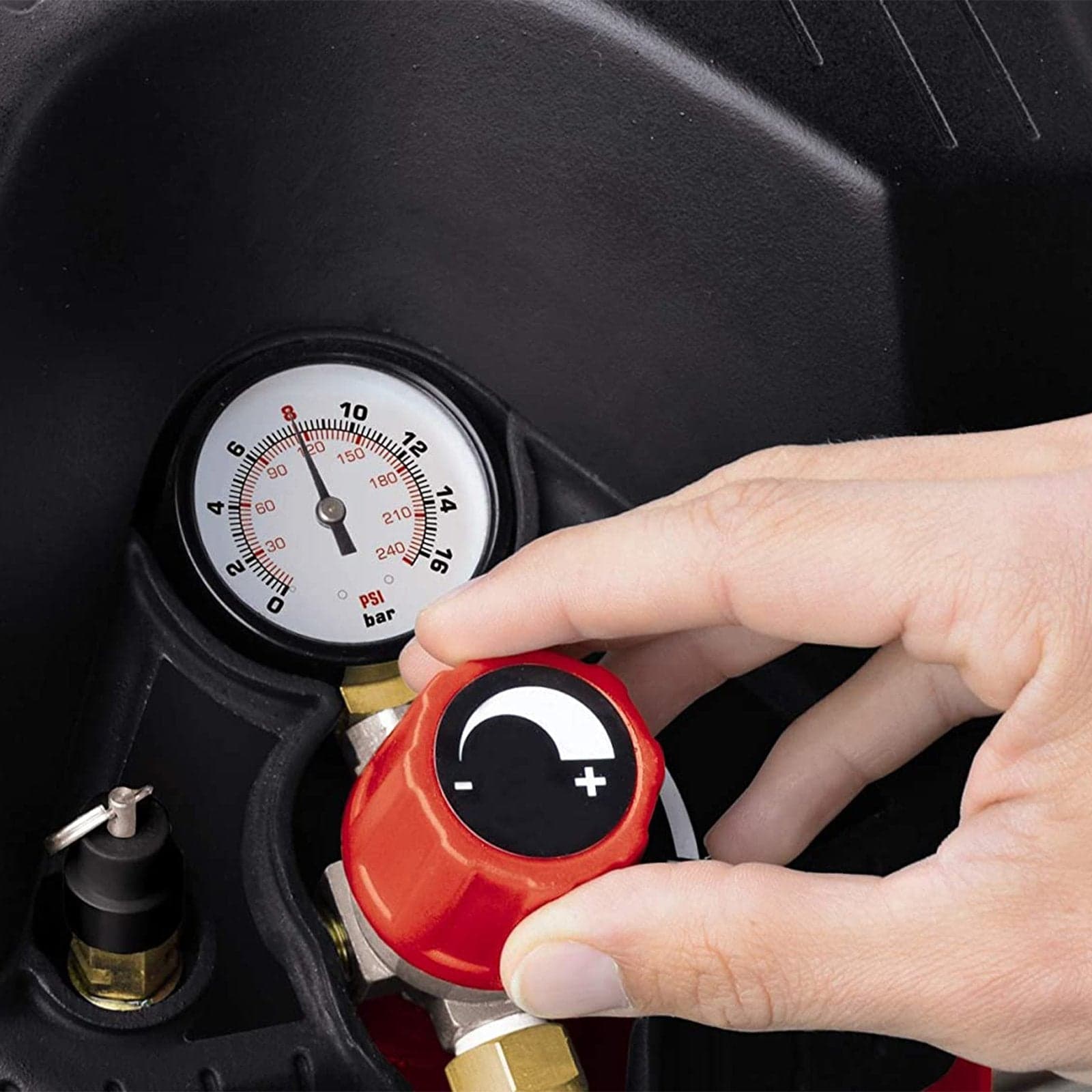 Compressore TH-AC 200/30 autolubrificato con ruote valvola di sicurezza - 9