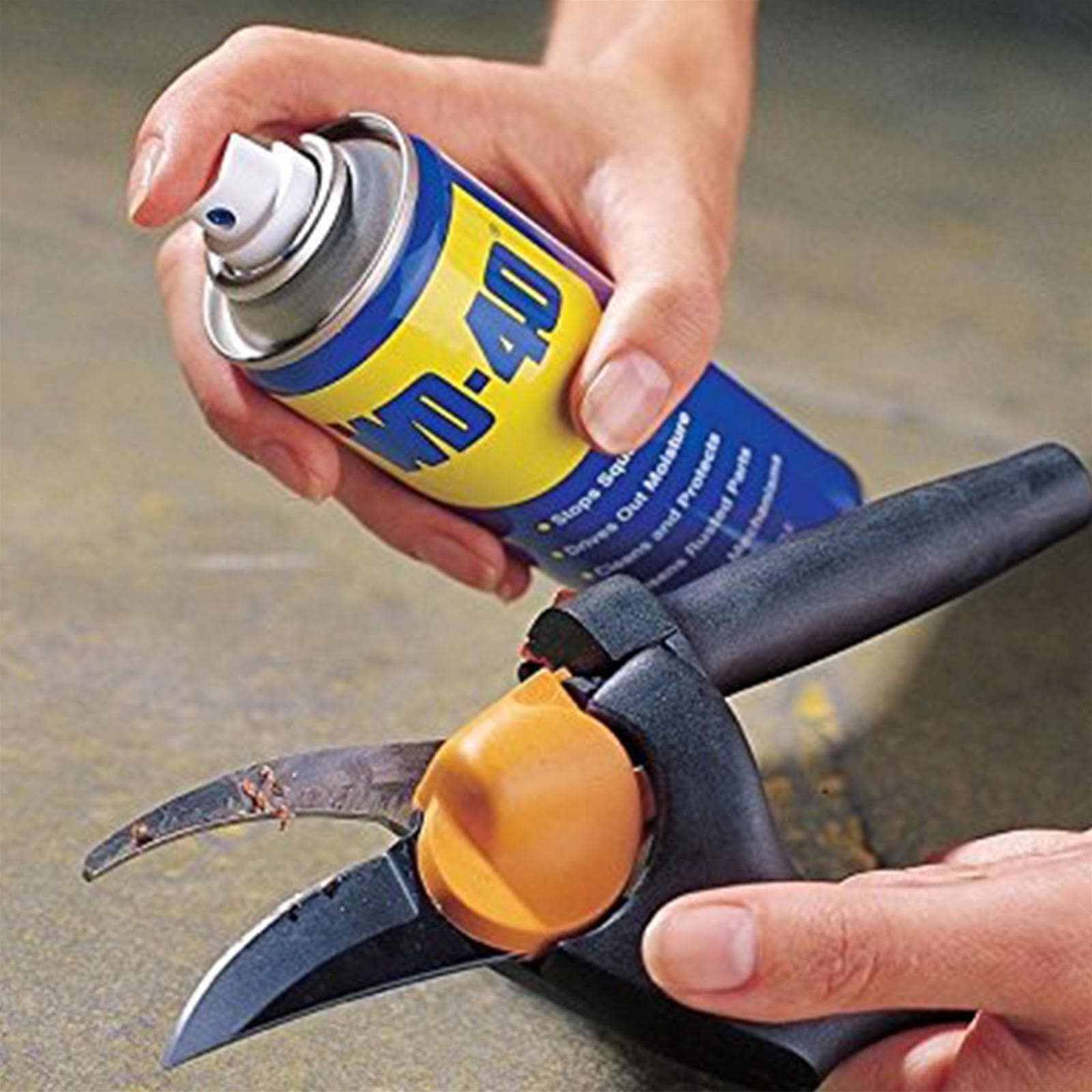 Wd-40 sbloccante svitol lubrificante spray sbloccante multiuso spray ml 400 protettivo - 2