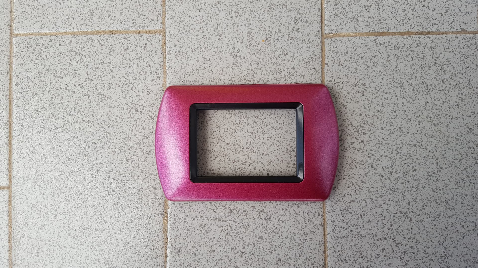 PLACCHE COMPATIBILI LIVING INTERNATIONAL COLORATE IN ABS PER SCATOLE RETTANGOLARI  SERIE GLAMOUR - 58