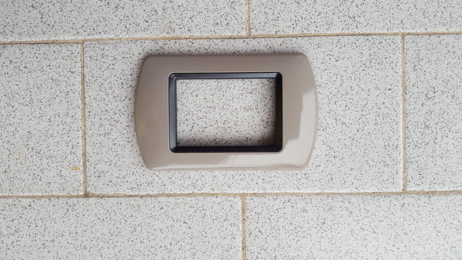 PLACCHE COMPATIBILI LIVING INTERNATIONAL COLORATE IN ABS PER SCATOLE RETTANGOLARI  SERIE GLAMOUR - 34