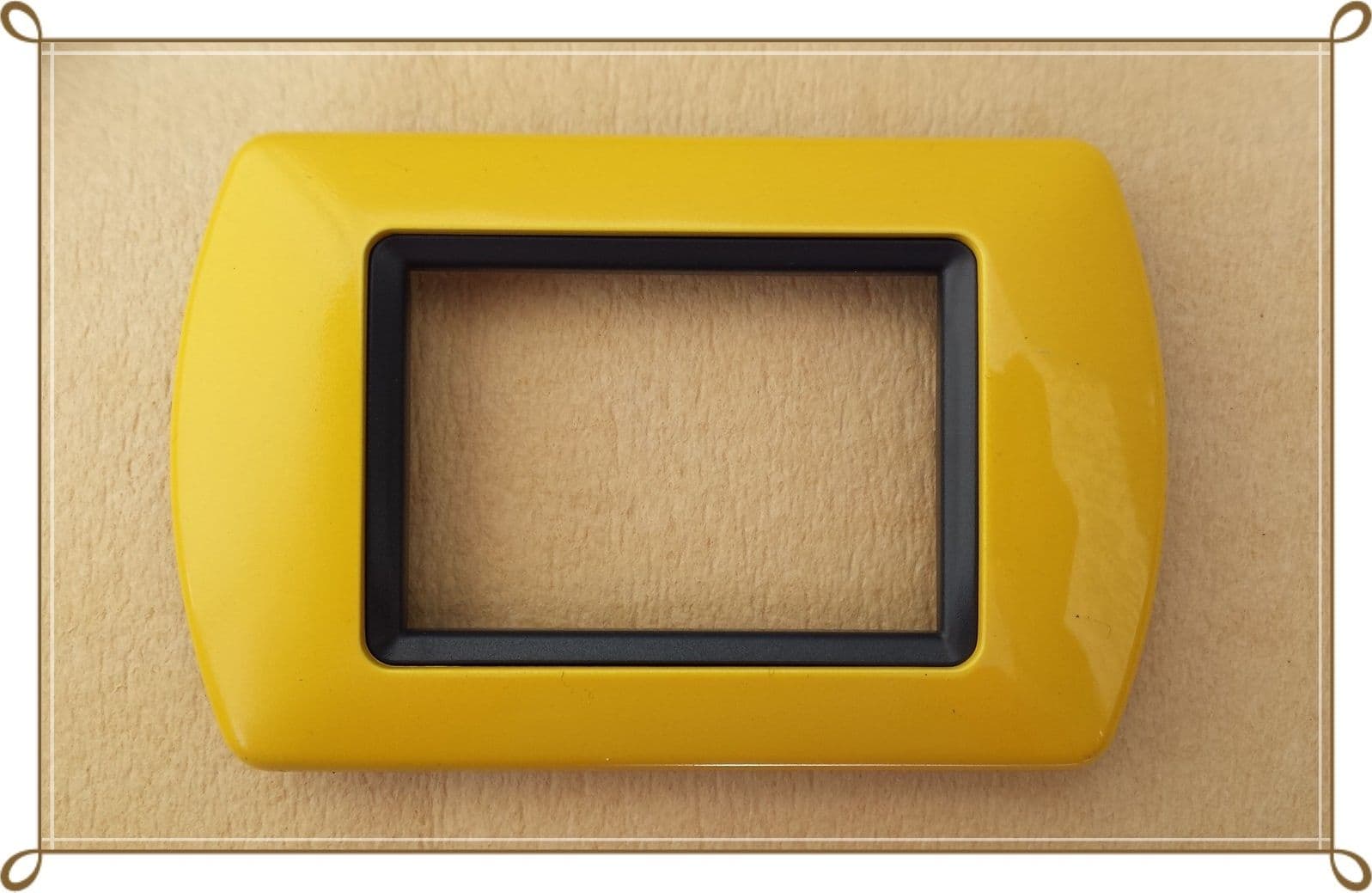 PLACCHE COMPATIBILI LIVING INTERNATIONAL COLORATE IN ABS PER SCATOLE RETTANGOLARI  SERIE GLAMOUR - 7