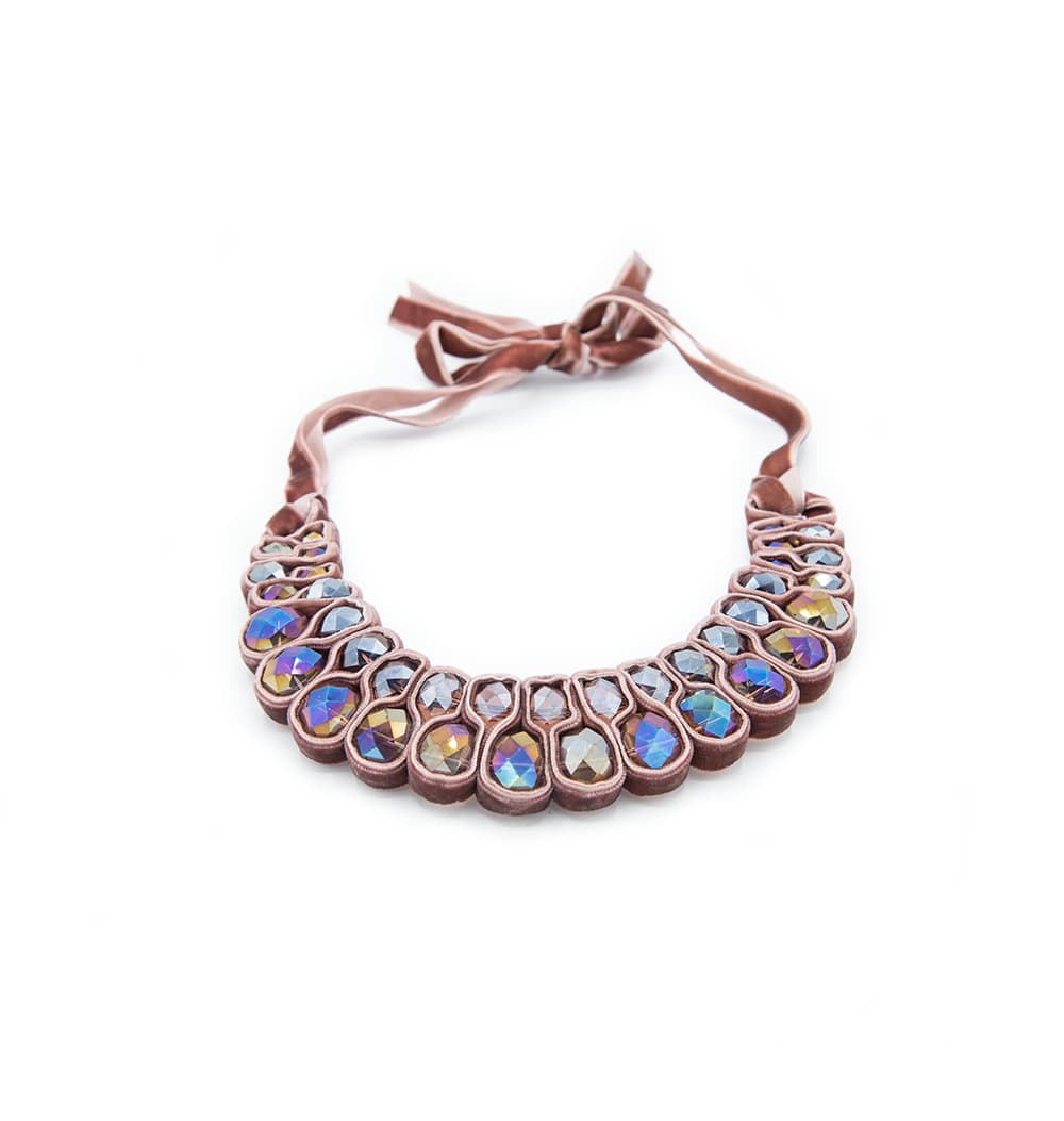 Collana in velluto e pietre - 3