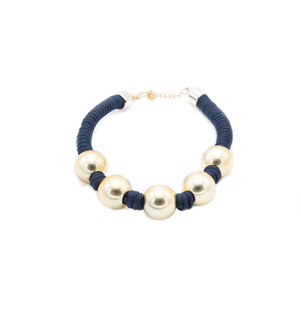 Collana in cordino e sfere - 2