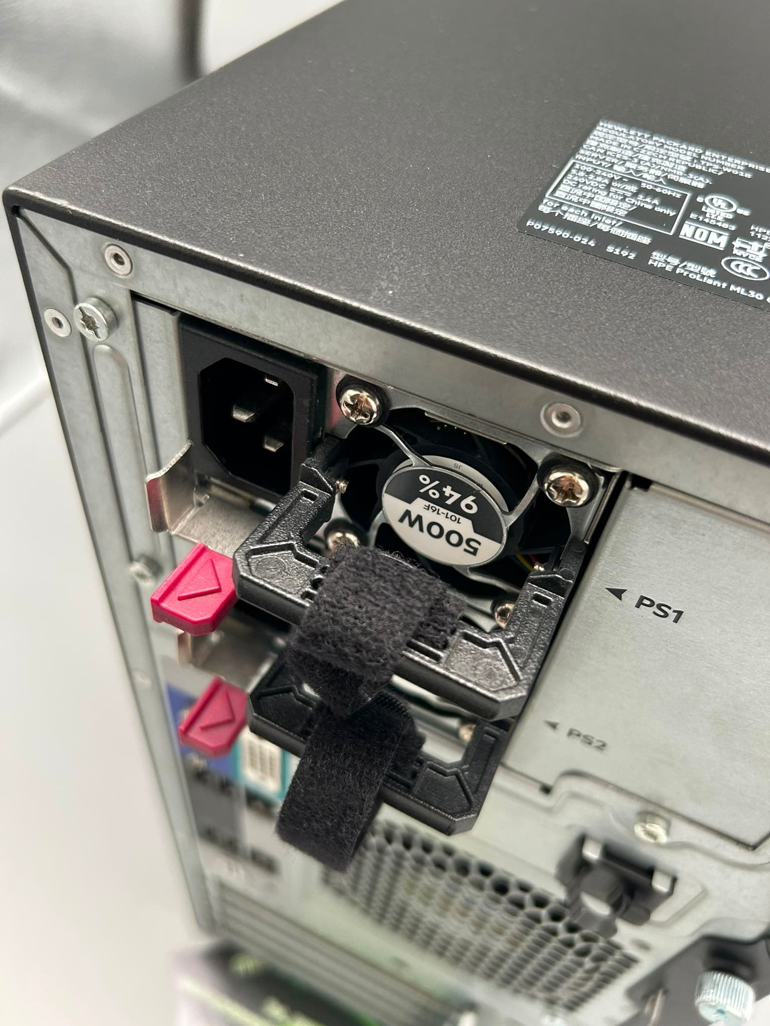 SERVER HPE ML30 G10 Series - 4