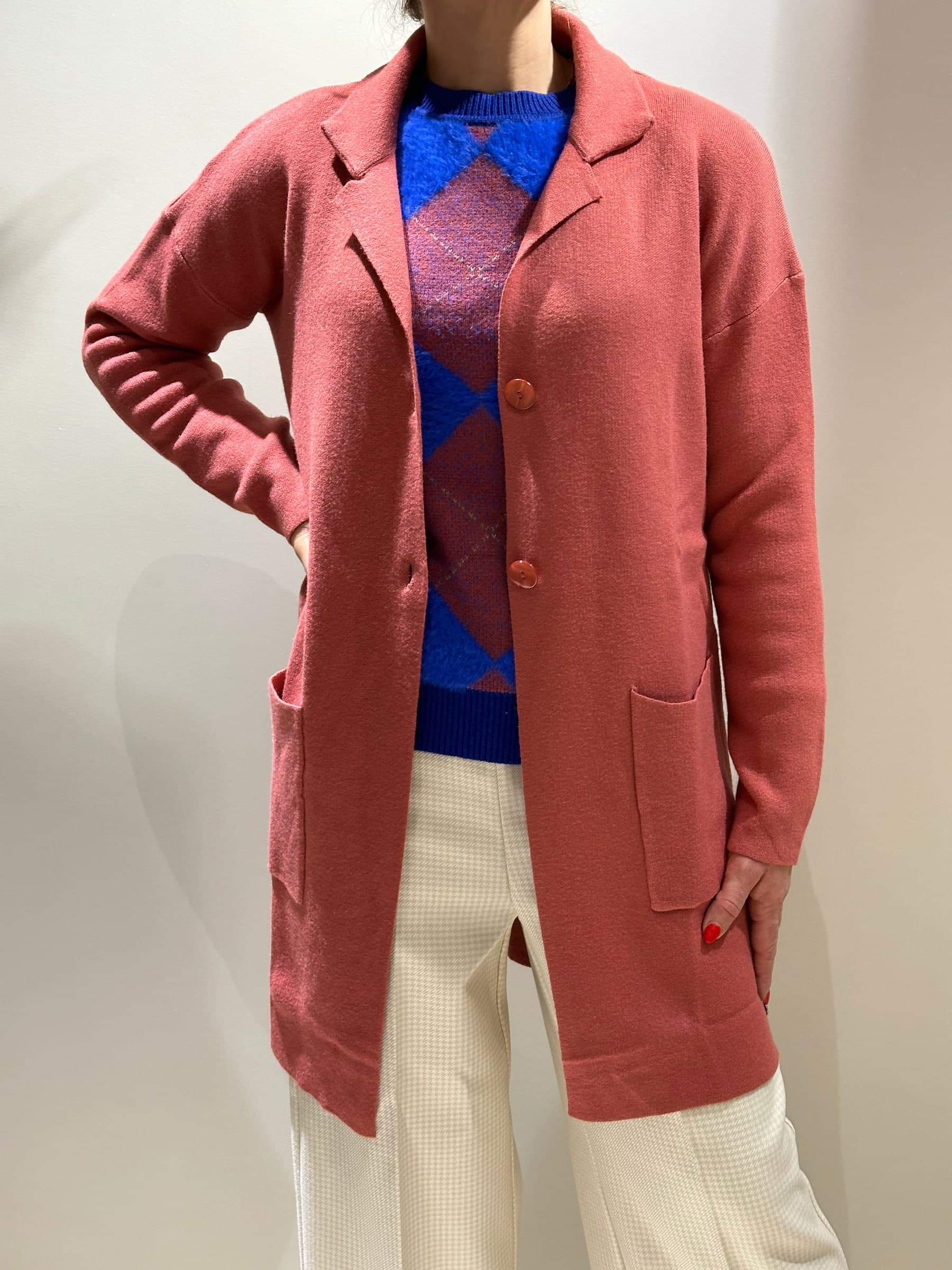 Cardigan con collo e scollo a V rosso mattone - 3