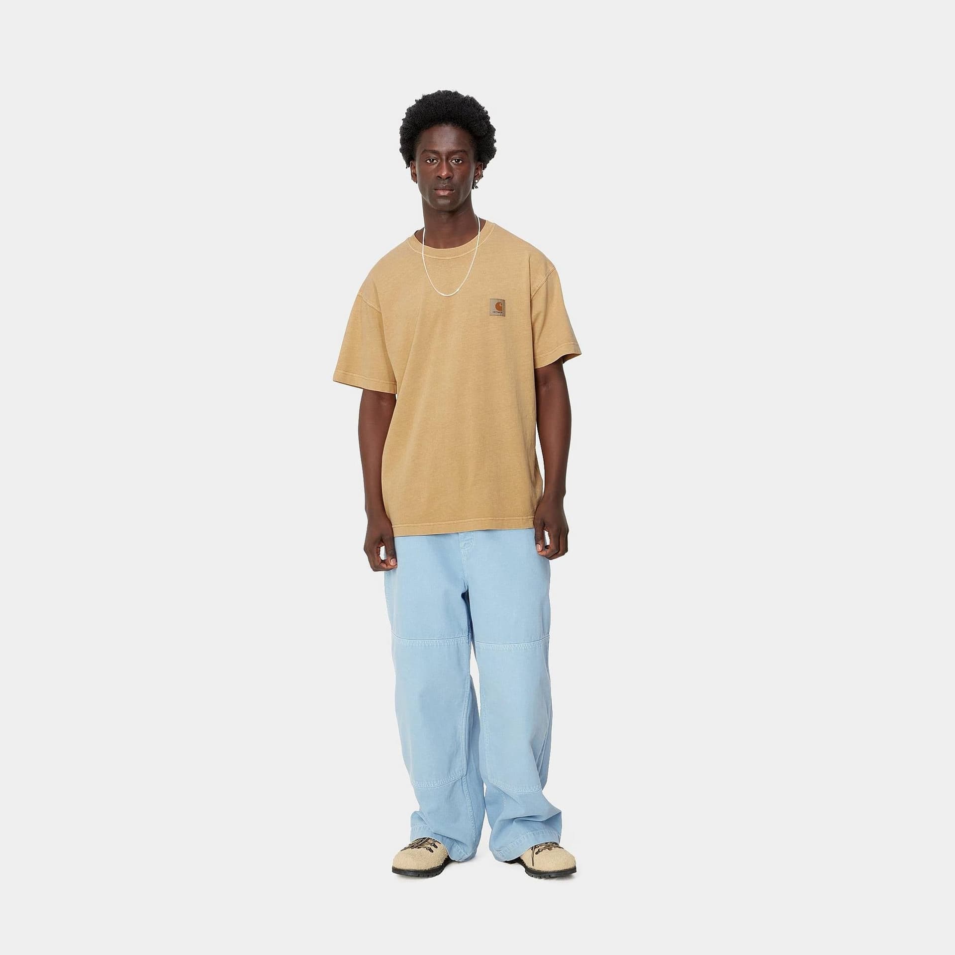 T-shirt Carhartt Nelson bourbon dyed - 5