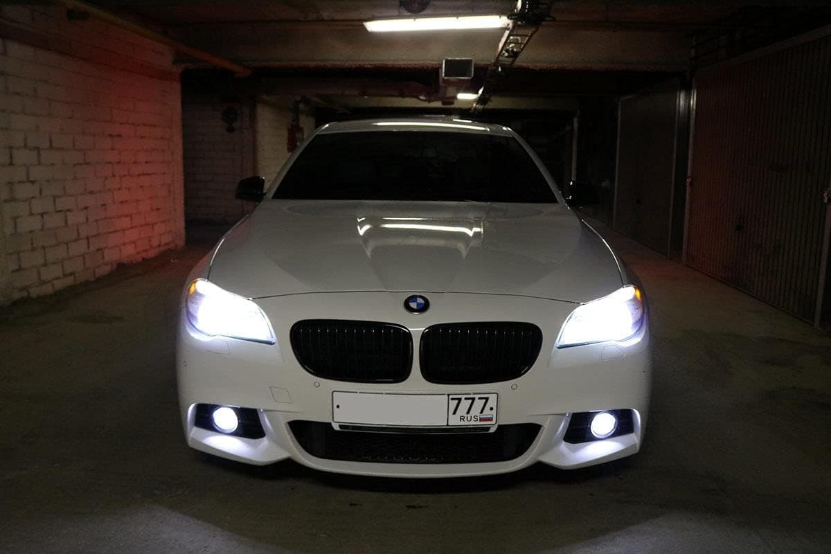 COPPIA HB3 LUCI LED + RESISTENZE FENDINEBBIA IDONEO SU BMW TOURING SERIE 3 E46 CANBUS 3000LM 60W - 5