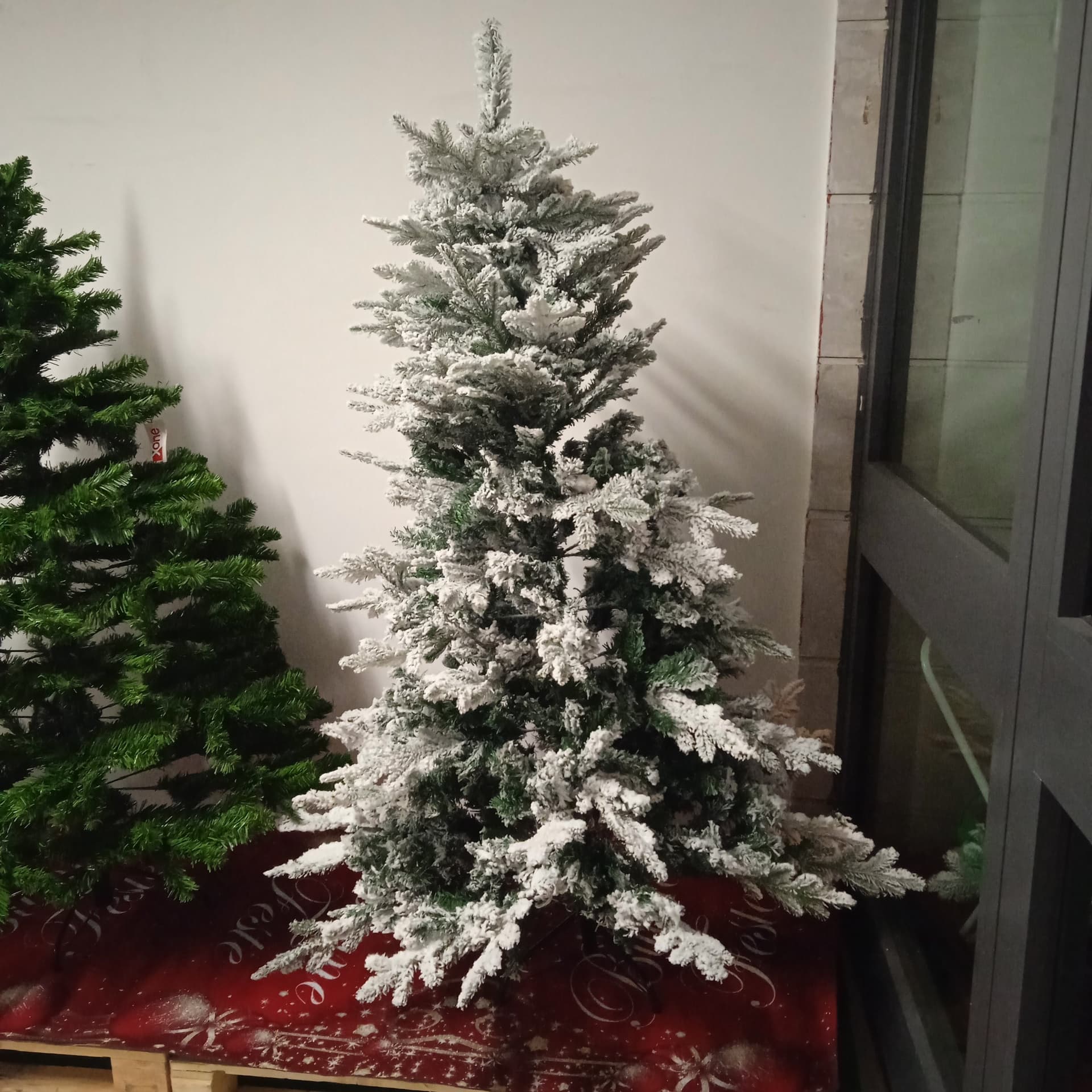 Pino Artificiale Albero di Natale Alaska Innevato - 3