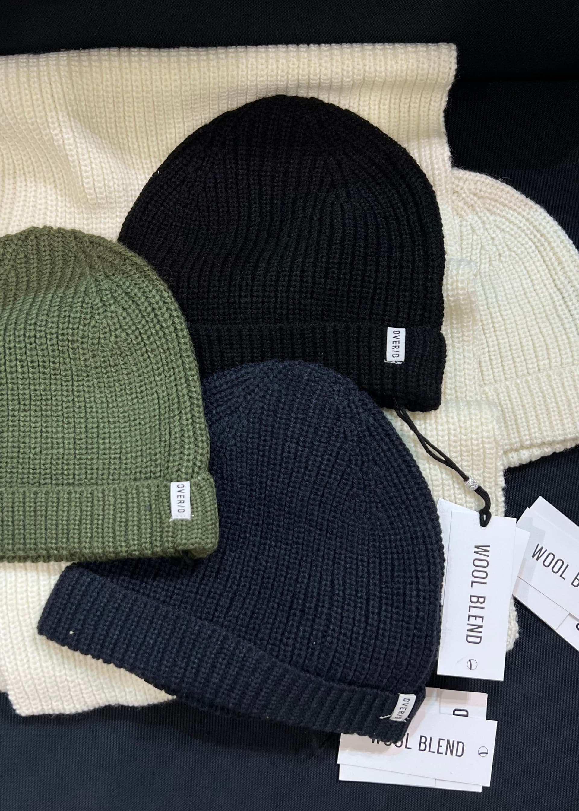Cappello e sciarpa uomo - 10