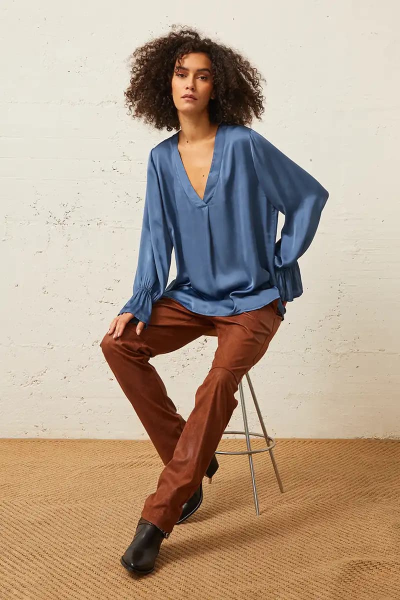 MOKI-B | Blusa scollo a V - 3