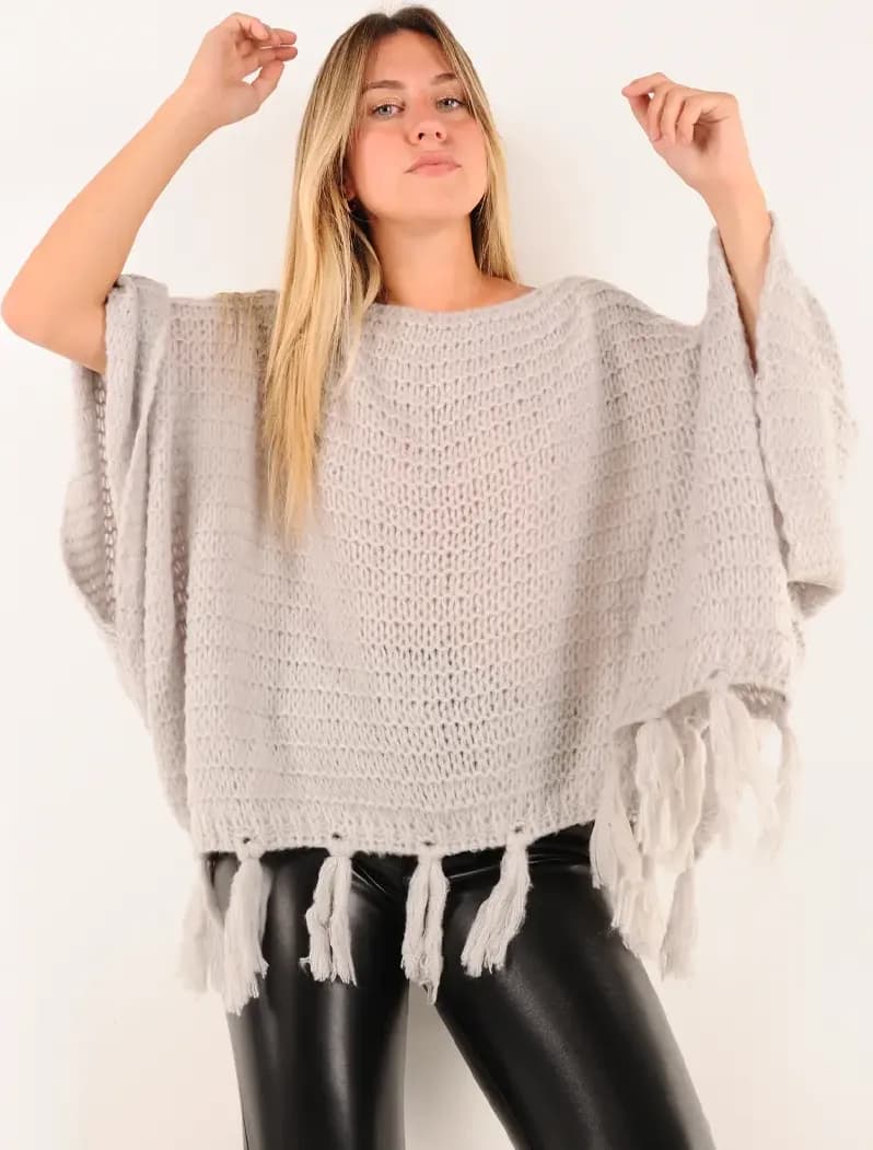 LOKITA | Poncho in maglia con frange