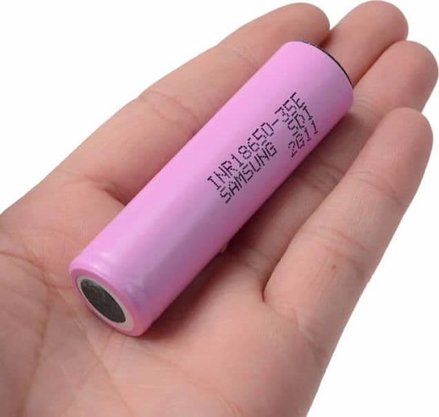 Lotto 2 Batterie Samsung 35E 3500MAH 18650 3.7V Testa Piatta (Flat Top) Pacco Batterie Svapo Torcia - 3