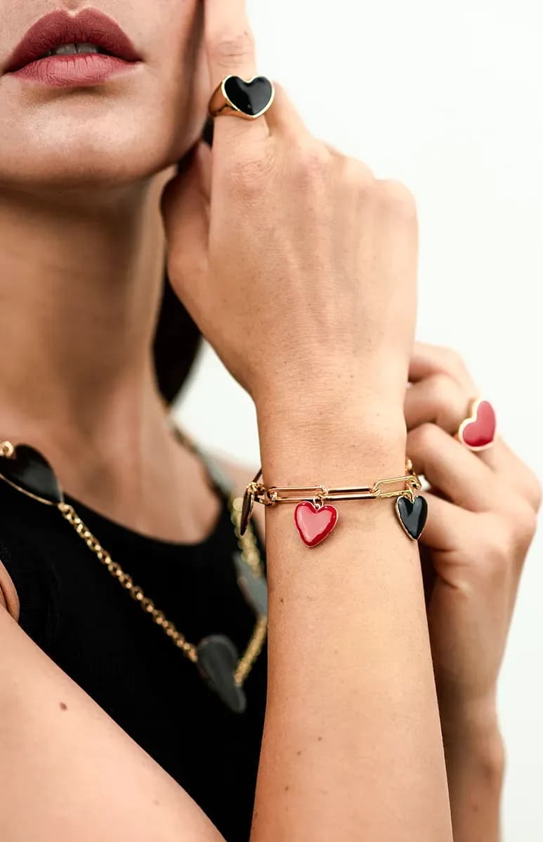 MYA ACCESSORIES | Bracciale charm cuori smaltati - 3