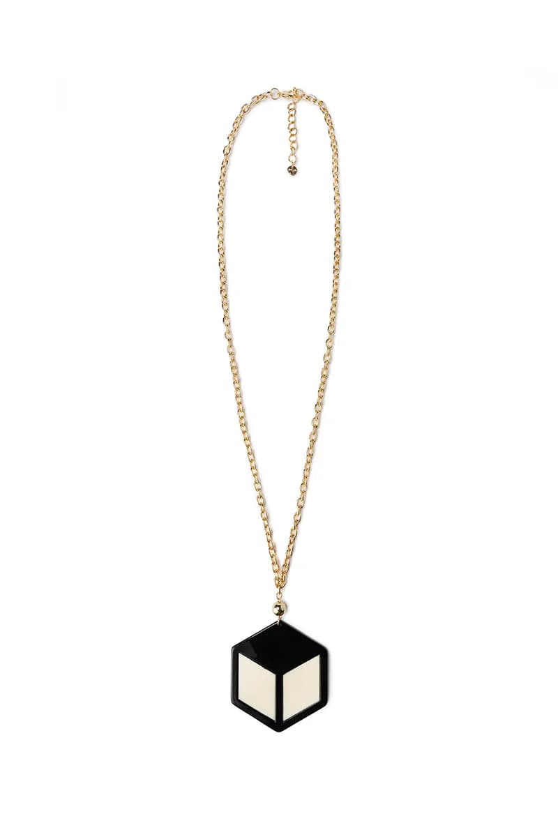 MYA ACCESSORIES | Collana lunga con pendente esagonale - 2