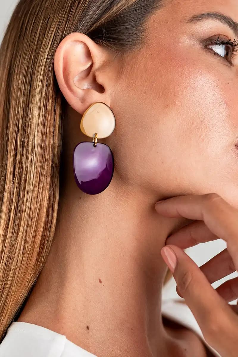 MYA ACCESSORIES | Orecchini in acrilico forma astratta - 3