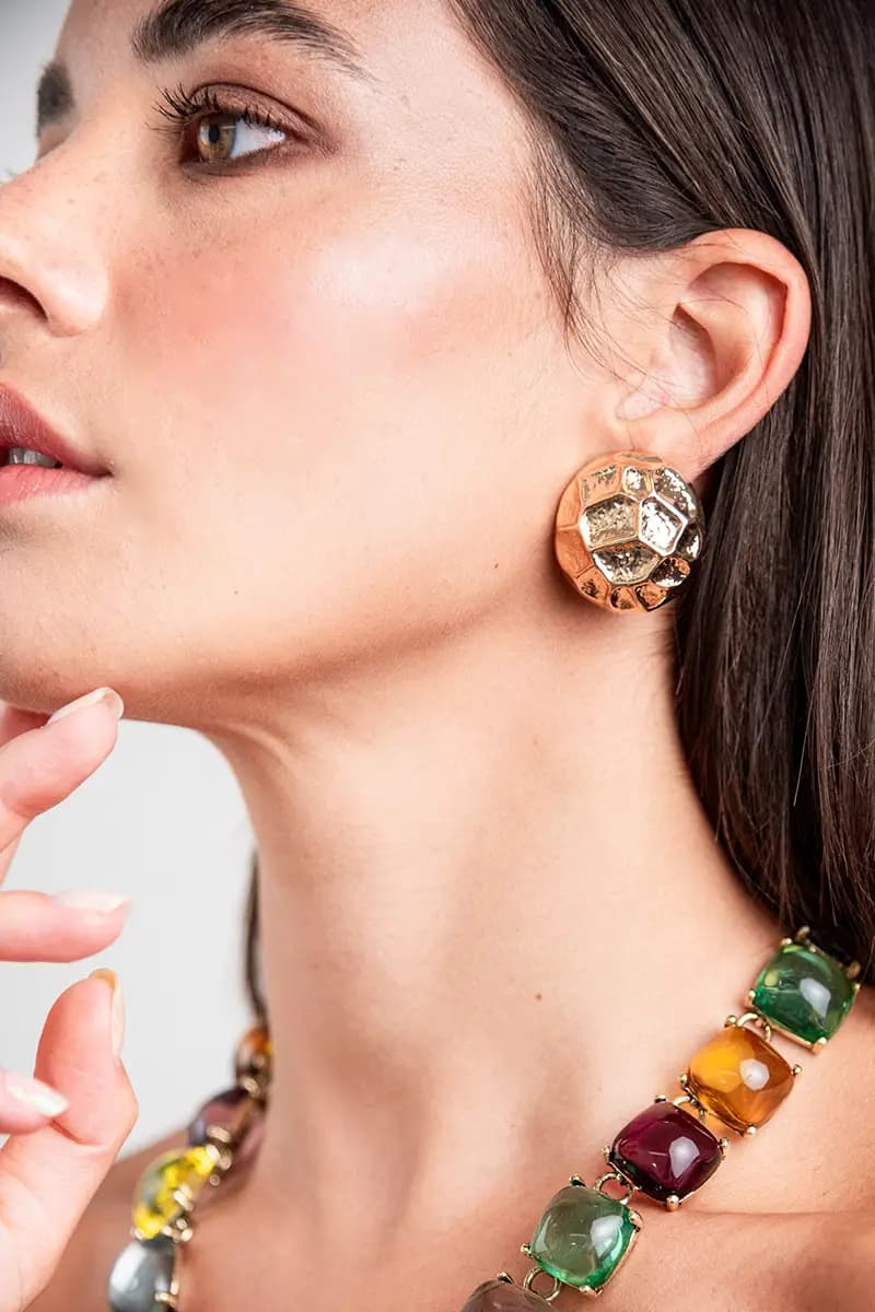 MYA ACCESSORIES | Orecchini a clip sfera martellata - 3