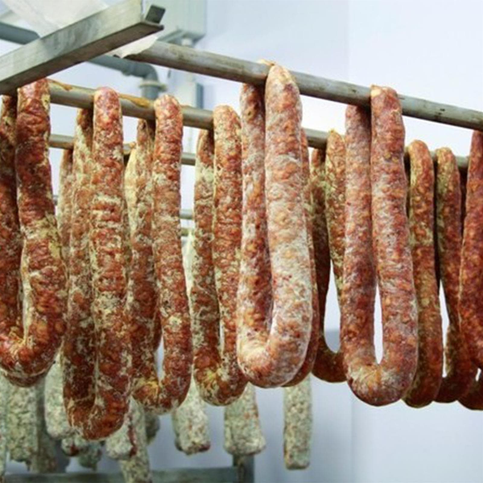 Torta 15 mt 40/43 budella di bovino naturale curva per salsiccia secca 15 kg - 3