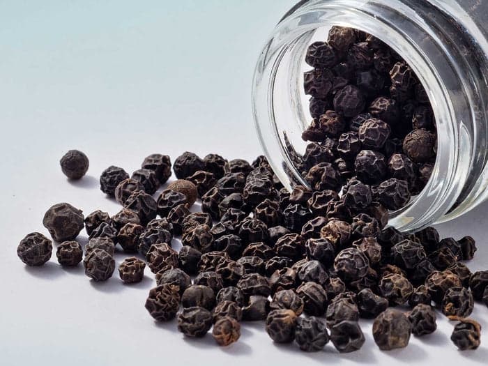 Semi di Pepe nero in Grani, spezie per Alimenti da cucina ed insaccati - 3