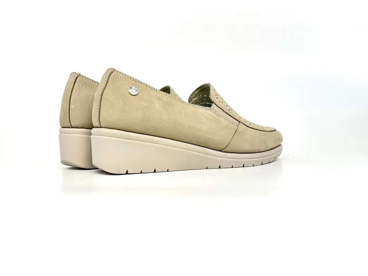 Cinzia Soft mocassini donna pelle beige traforati zeppa comfort - 2