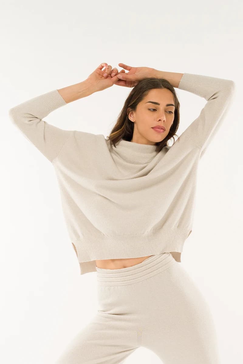 KONTATTO | Maglia collo alto spacchi lurex - 4